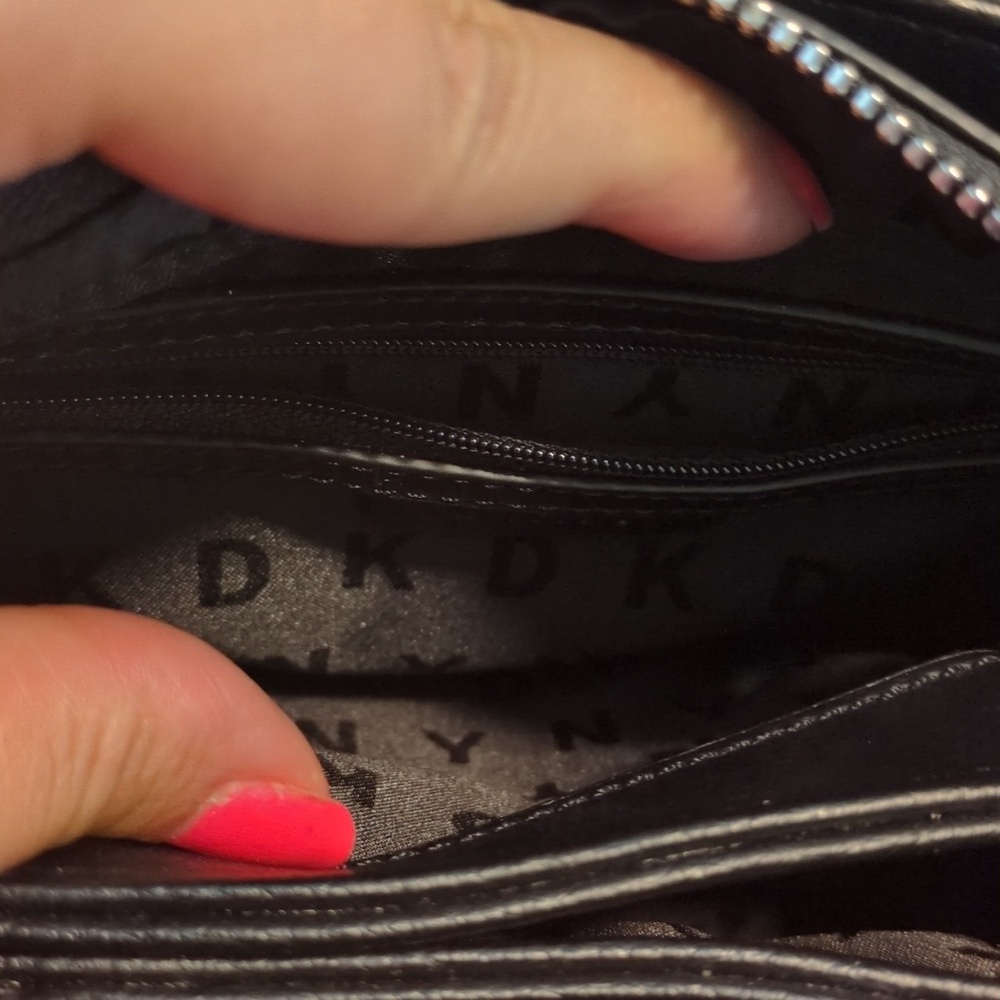 DKNY Paige small satchel crossbody handbag with a graffiti print. - Picture 7 of 7